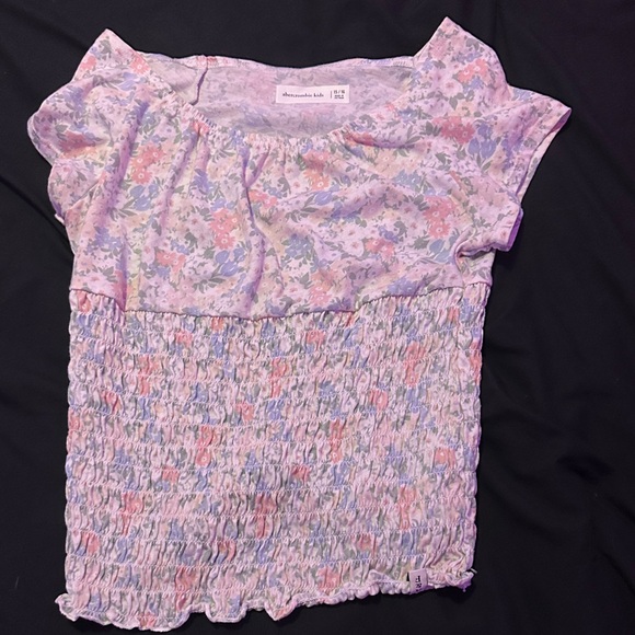 abercrombie kids Tops - abercrombie kids pastel lavender floral smocked crop top